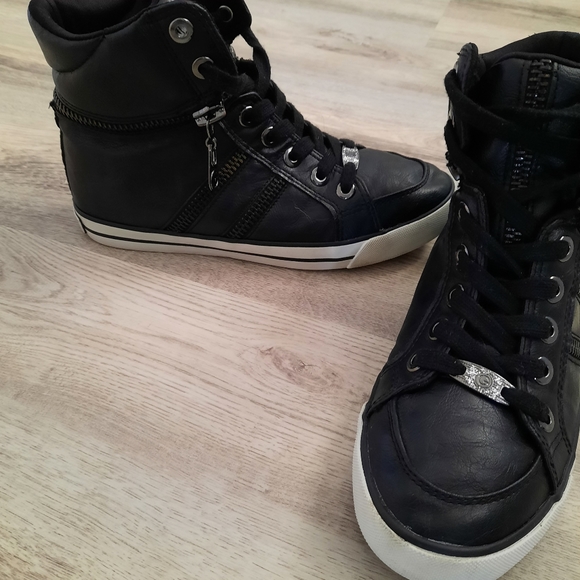 G by Guess High Top Sneakers - Picture 3 of 4